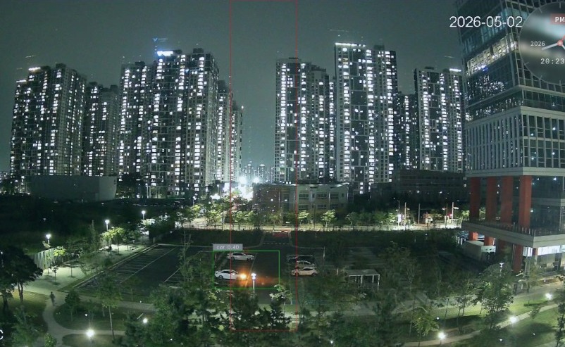 야간 차량 탐지 화면 예시